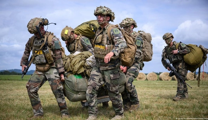 До служби у французькій армії готові долучитися більше добровольців, ніж існує вакантних місць