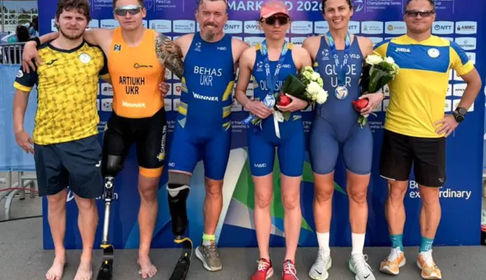  Збірна України виборола срібло на Кубку світу з паратриатлону в Самарканді