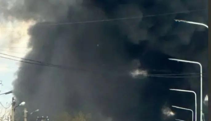 У Дніпрі після удару "Шахеда" спалахнула пожежа – що відомо 