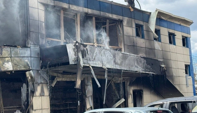 Пошкоджені магазин та багатоквартирний будинок: у Дніпрі зросла кількість постраждалих