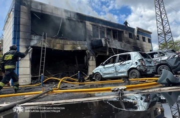 У Дніпрі вже 11 постраждалих через російську атаку — ОВА