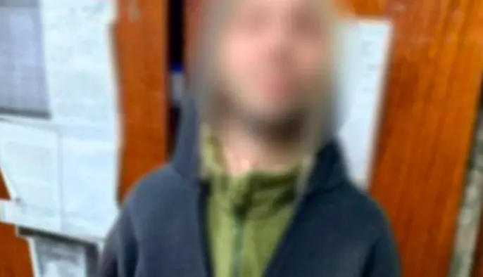 В Киеве задержали военнослужащего СЗЧ, который ходил по супермаркету с игрушечным оружием