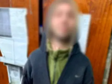 В Киеве задержали военнослужащего СЗЧ, который ходил по супермаркету с игрушечным оружием