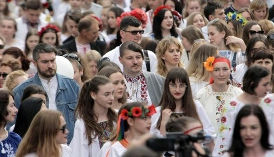 Эмоциональное состояние украинцев после сложной зимы-2026 стабилизируется: данные опроса