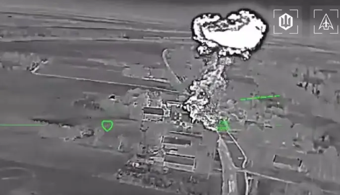 Дронові підрозділи показали знищення ворожих РЛС 