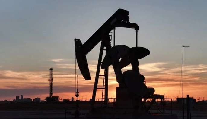 Nikkei: Японія радить компаніям купувати нафту з РФ замість Близького Сходу