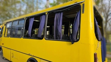 У Херсоні росіяни вдарили по маршрутці: є загиблі та поранені