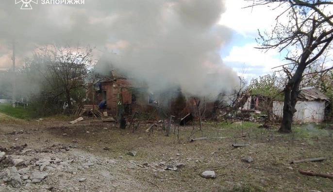 Внаслідок ворожого авіаудару по Запорізькому району є загиблий та постраждалі 