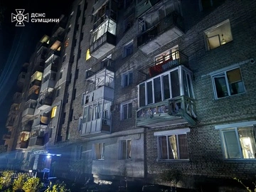 В Шостке в результате атаки БПЛА повреждены многоэтажные дома