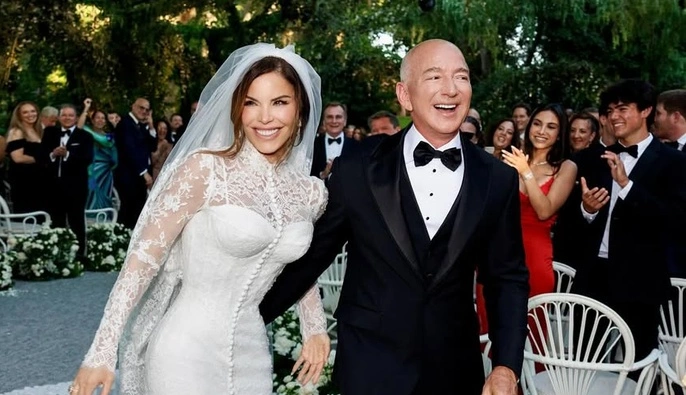 Звезды бойкотируют Met Gala из-за участия Джеффа Безоса