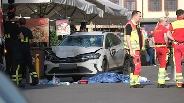 У Лейпцигу авто в'їхало у натовп, двоє людей загинули та близько 20 травмовані, — Bild 