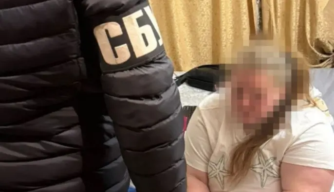 Правоохранители задержали агентку РФ, которая готовила теракт в Житомире под видом курьера