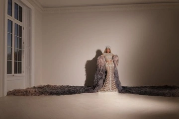 Бейонсе ефектно повернулася на Met Gala в образі "скелета" з діамантів
