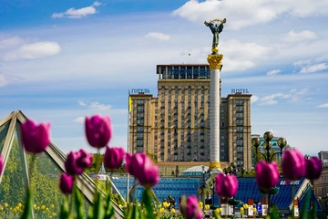 Скільки триватиме травневе літо: синоптикиня попередила про нове похолодання і дощі 