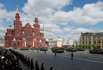 Российское перемирие не о мире: зачем Кремлю пауза перед парадом