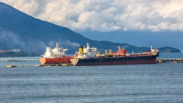 Bloomberg: Подорожчання нафти у світі зробило РФ бенефіціаром війни на Близькому Сході 
