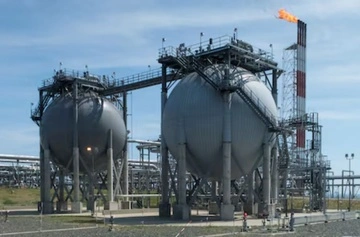 Росія наростила експорт СПГ на 8,6% з початку року — Reuters