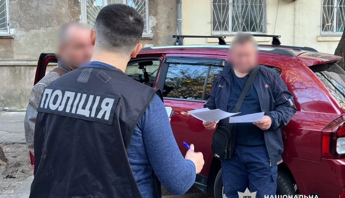 Требовал деньги у студентов: в Одессе задержали офицера морского вуза