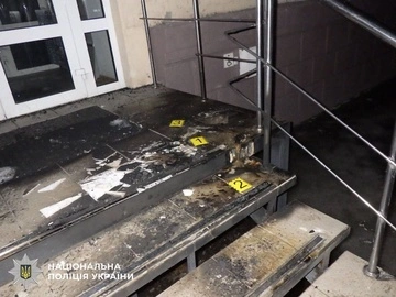 У Києві чоловіка судитимуть за підпал банку на замовлення псевдоправоохоронців