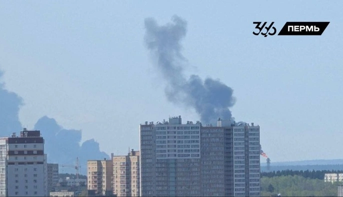Дроны атаковали объекты в Перми — вероятно, были повреждены ЛПДС и НПЗ  