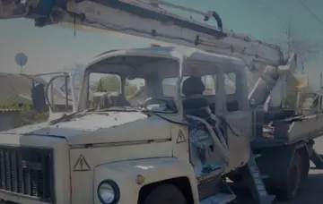 Российский FPV-дрон поразил автомобиль энергетиков ДТЭК в Днепропетровской области