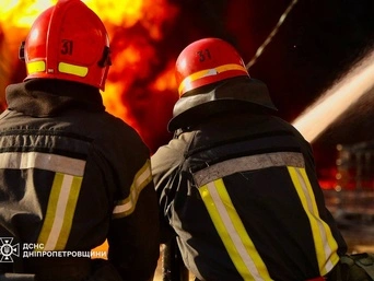 Зеленський: Росія не розглядає припинення вогню, її турбує лише тиша на Червоній площі