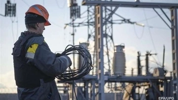 Из-за российских атак без света остались потребители в пяти областях Украины