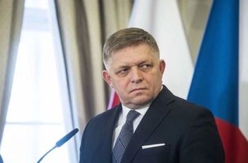 МИД Словакии: Фицо передаст Путину послание от Зеленского во время визита в Москву