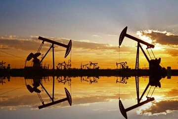 Поблизу найбільшого нафтового термінала Ірану зафіксували розлив нафти