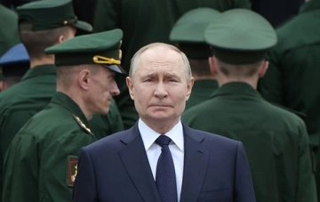 Путін: російські військові надихаються "подвигами переможців"