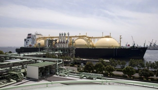 Катар здійснив перше постачання газу через Ормузьку протоку від початку війни — Bloomberg