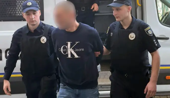 Во Львове мужчину, взявшего в заложники ребенка, поместили под стражу без залога