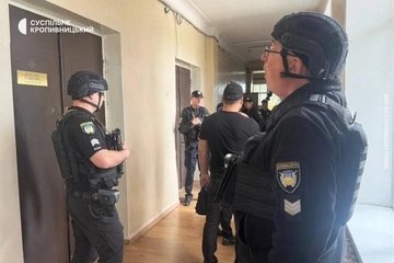В здании горсовета в Кировоградской области раздались выстрелы — что известно