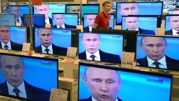 Россия использует политические скандалы в Украине для дискредитации власти и усиления пропаганды - эксперт