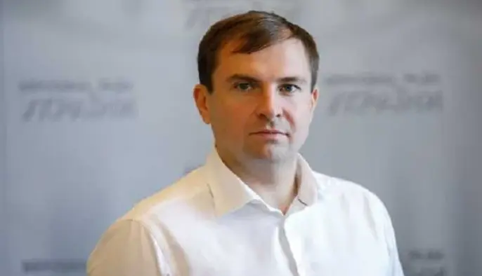 Подозреваемый в госизмене экснардеп Христенко после соглашения со следствием может находиться на свободе под контролем СБУ — СМИ
