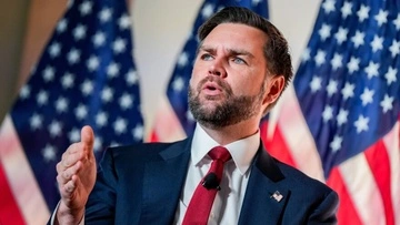 Венс заявил о прогрессе в переговорах между США и Ираном