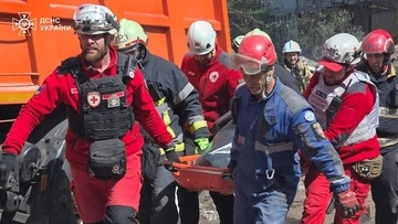 В Дарницком районе Киева из-под завалов извлекли еще одного погибшего