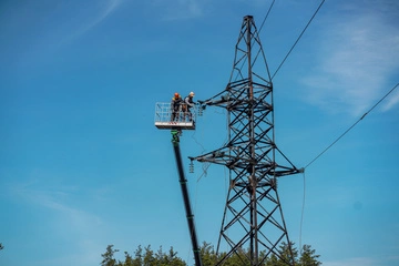 Росіяни вночі пошкодили енергетичну інфраструктуру Києва – деталі від ДТЕК