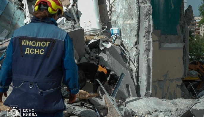 Трагедія у Києві: кількість загиблих зросла до 12, з них — 2 дитини