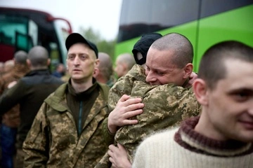 Україна повернула з російського полону 205 військових – Зеленський