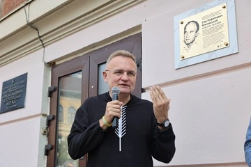 В центре Львова мужчина облил Садового неизвестным веществом — подробности от полиции