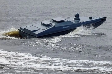 Морський дрон, який знайшли у Греції, міг збитися з курсу через технічну несправність — Reuters