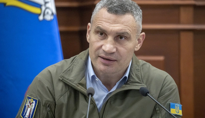 Компенсації до 40 000 грн та ремонти: Кличко розповів про підтримку людей після обстрілів