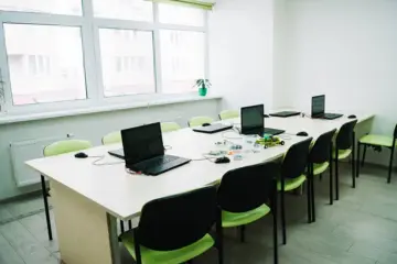 Ліцеї природничого та ІТ-напрямів отримають додаткове фінансування до 10 млн грн