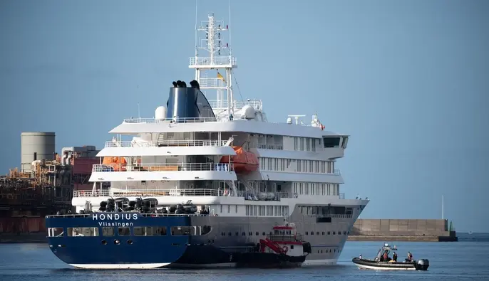 В Нидерландах приступили к дезинфекции круизного лайнера MV Hondius