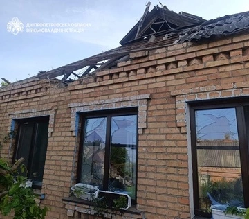 Россияне атаковали Днепропетровщину: в ОГА рассказали о последствиях
