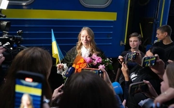LELÉKA повернулася до Києва: співачку зустріли під її пісню з "Євробачення-2026"