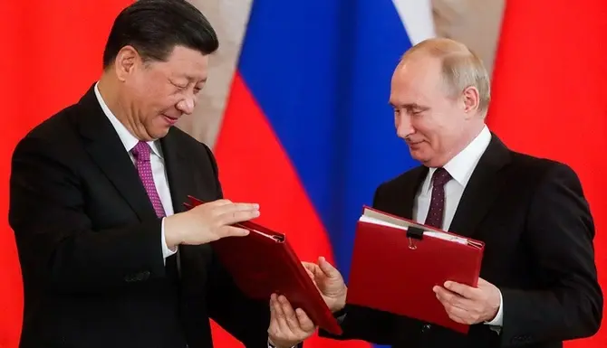 Путин и Си Цзиньпин приняли декларацию о «становлении многополярного мира и международных отношений нового типа»