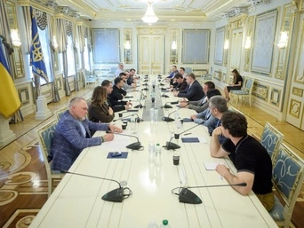 Президент зустрівся з представниками монобільшості у Раді: що обговорили