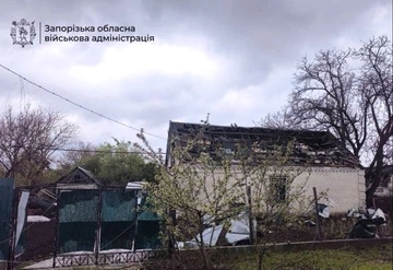 Российский дрон атаковал Запорожский район: ранены два человека